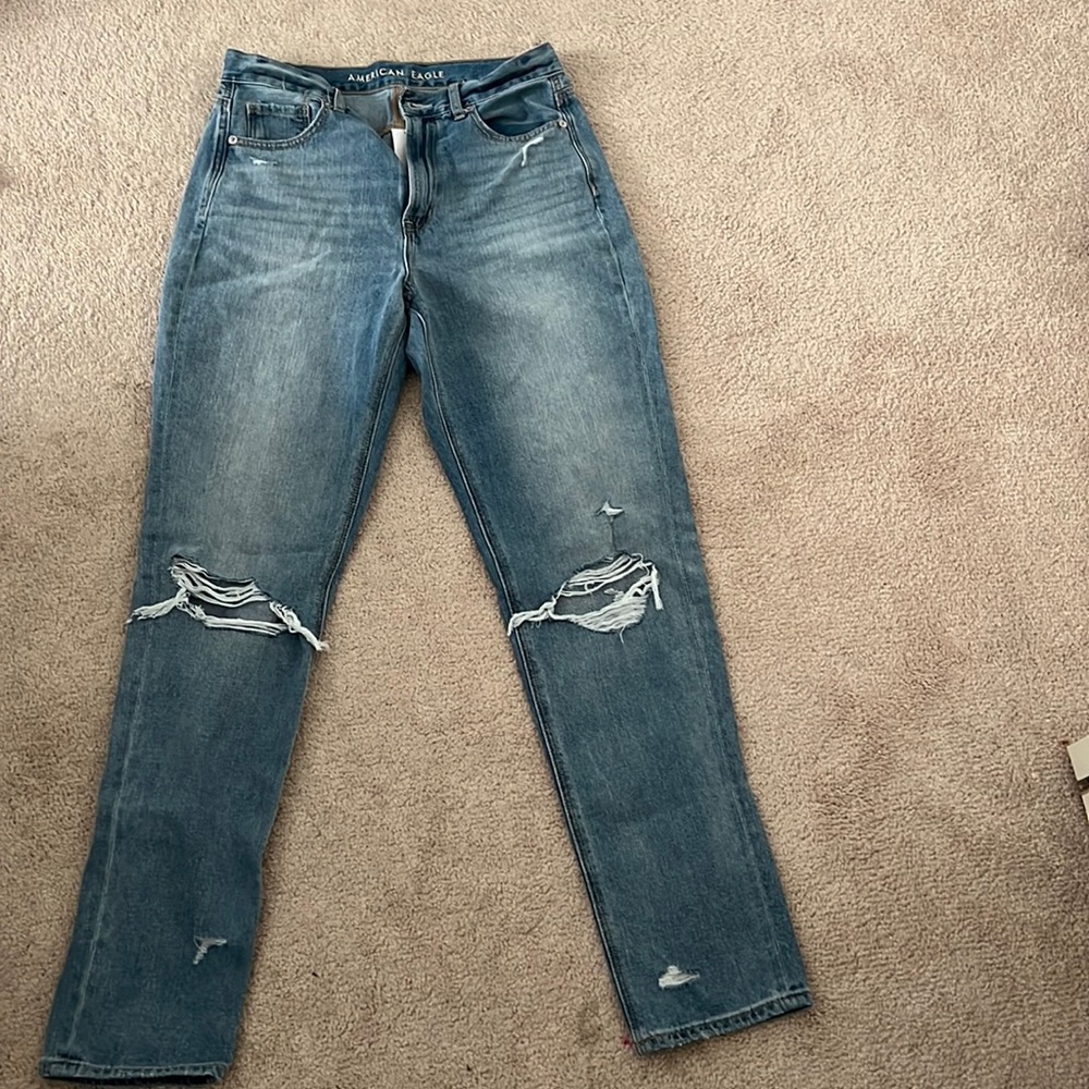 American Eagle Mom jeans